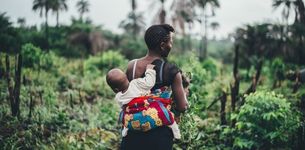GAIN Working Paper Series 31: Creating Moments with Mothers