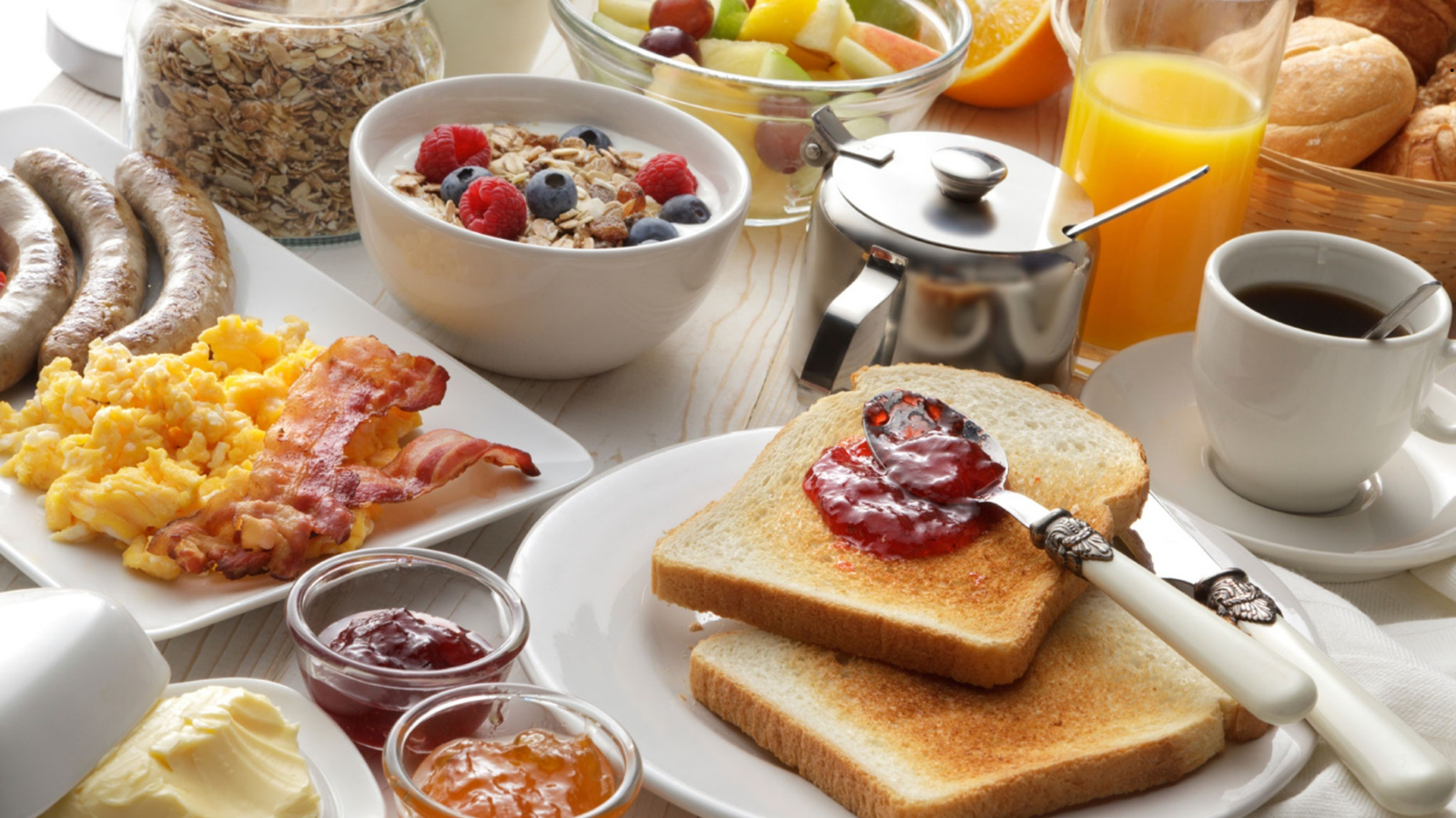 Dietary Patterns and Migraine: Insights and Impact